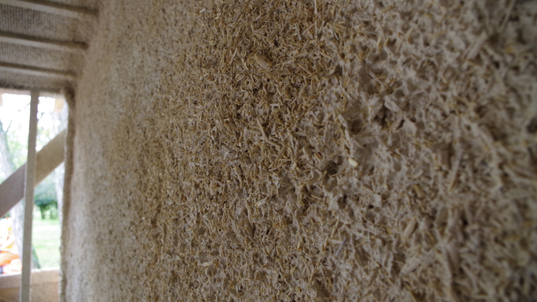Mur en béton de chanvre projeté - DévelGreen